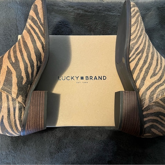 NWB Lucky Brand Boots - Picture 4 of 5